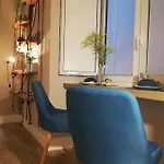 Mio Nocleg ze śniadaniem 4*
