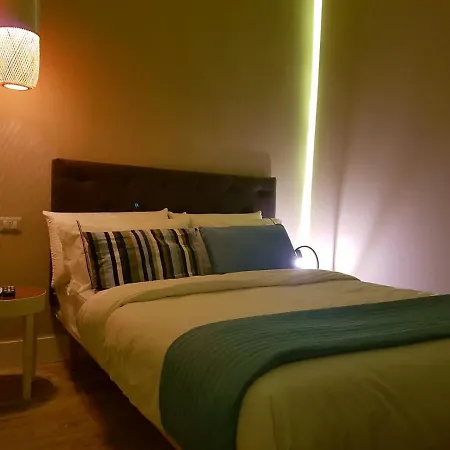 Alojamento de Acomodação e Pequeno-almoço Mio 4*