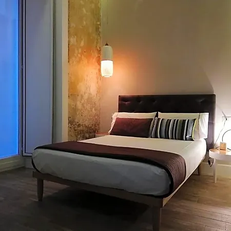Mio 4* Neapel