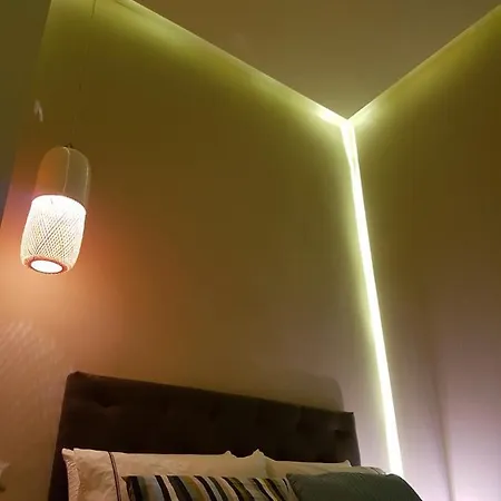 Mio فندق مبيت وإفطار نابولي